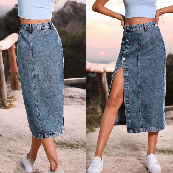 Luna Buttoned Denim Skirt - Navy - Picture 3 of 8